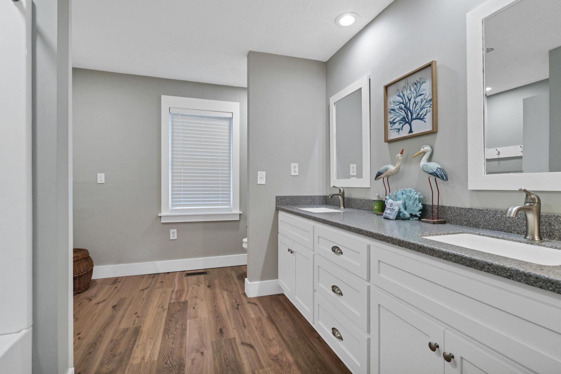 3204 Fort Street Photo 23