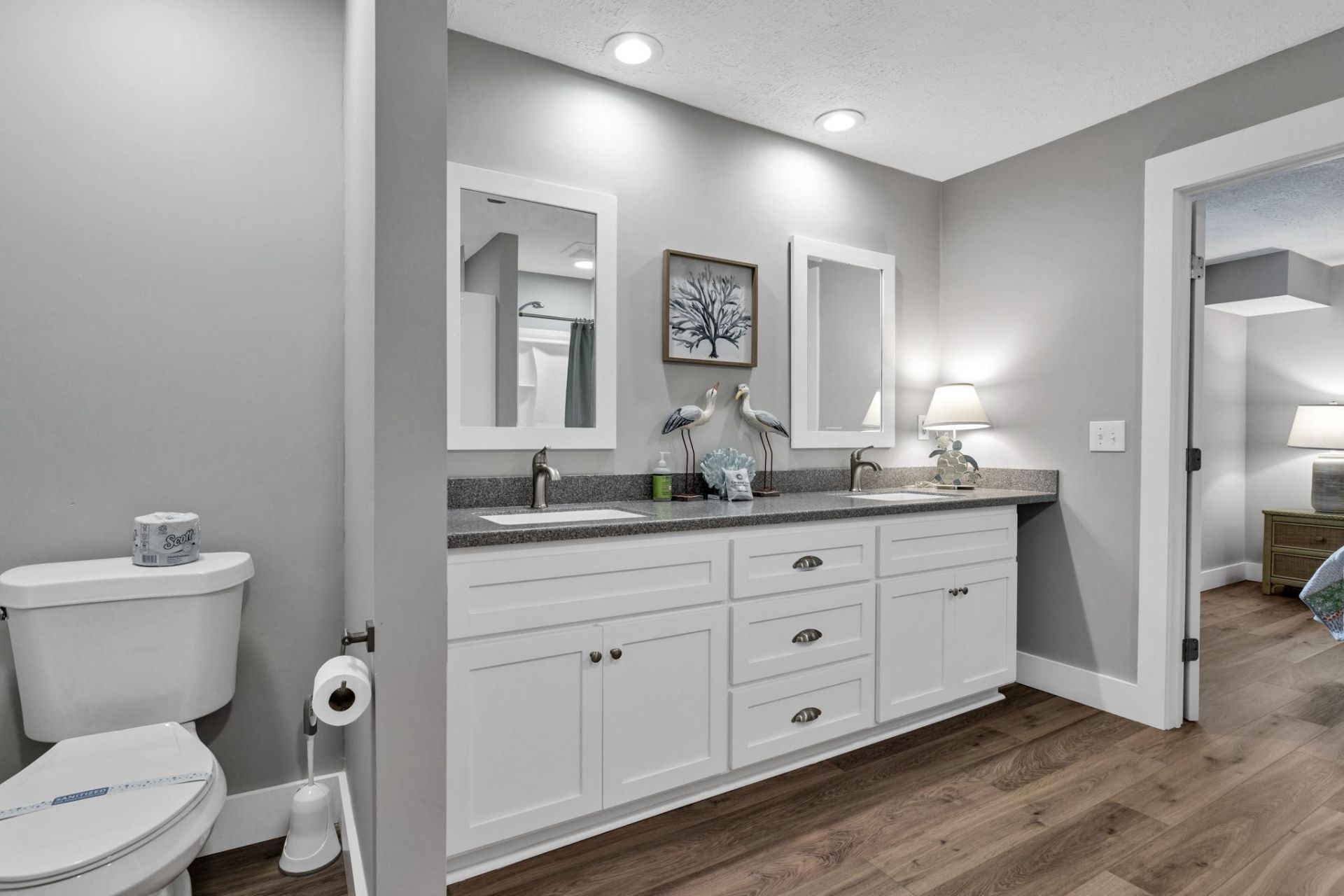 3204 Fort Street Photo 24