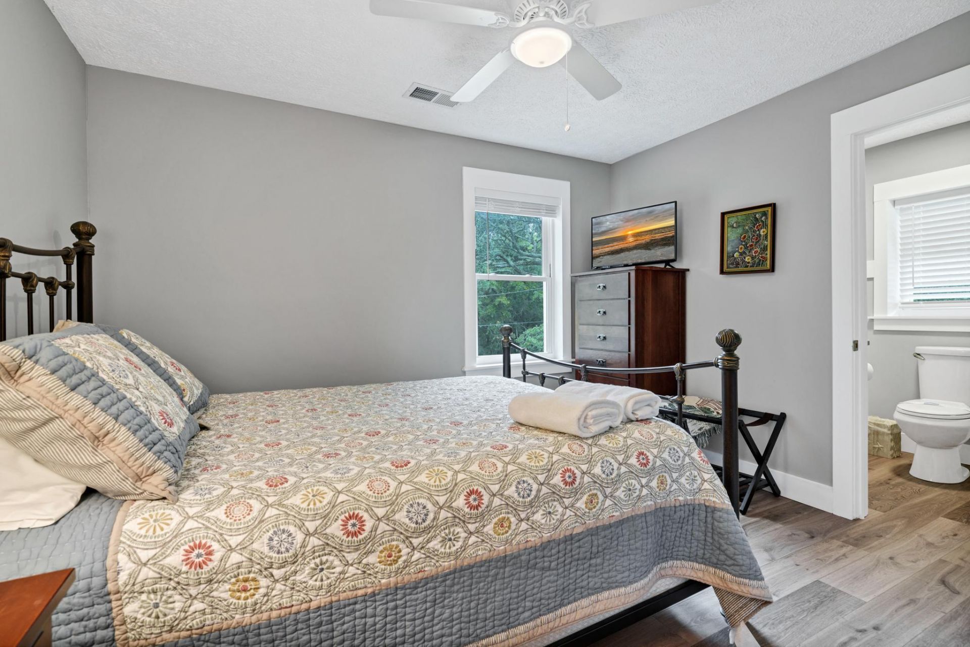 3204 Fort Street Photo 34