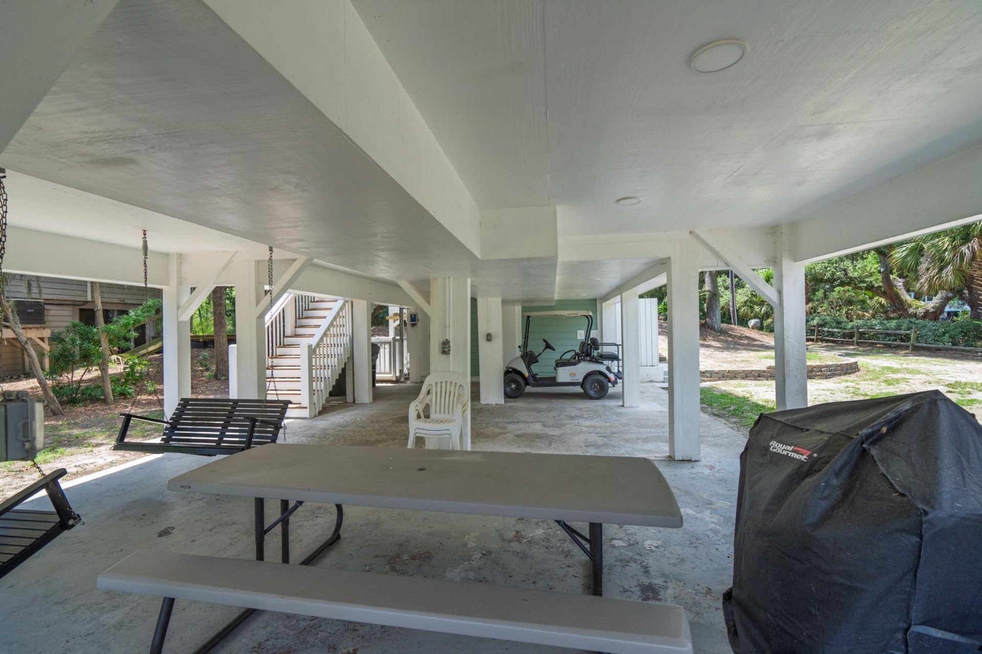 3204 Fort Street Photo 5