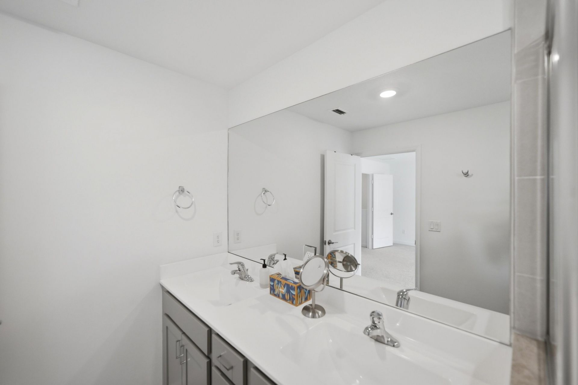 1009 Sweet Briar Lane, Riviera Beach, FL 33410 Photo
