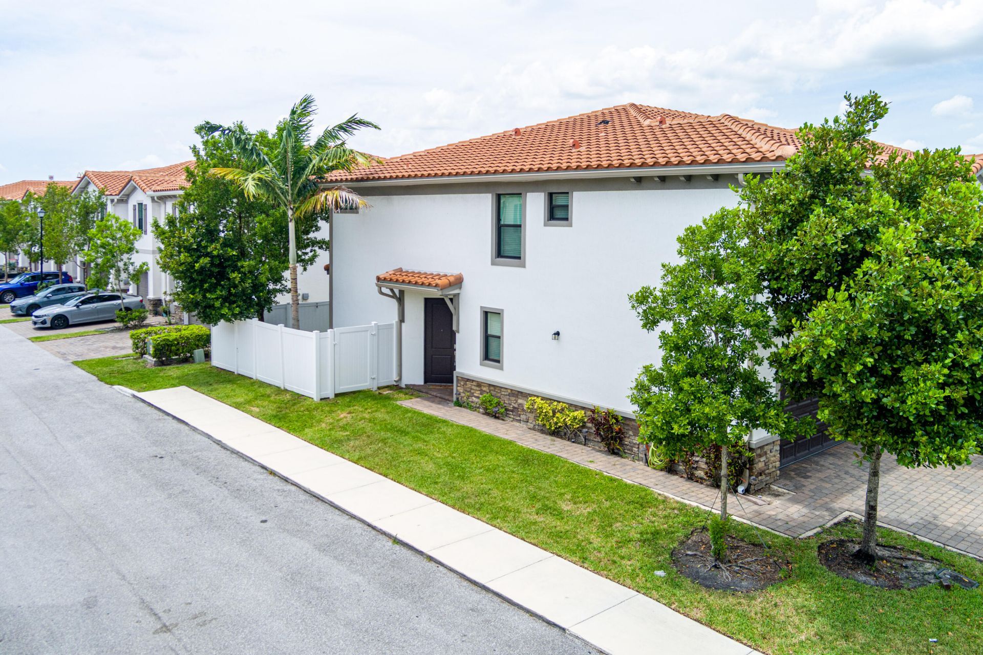 1009 Sweet Briar Lane, Riviera Beach, FL 33410 Photo