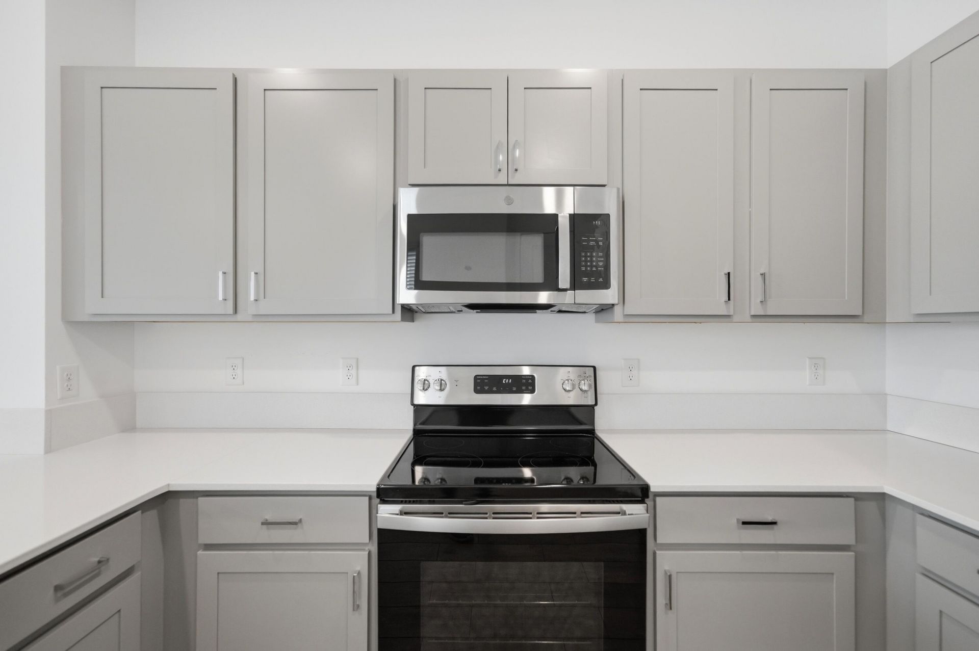 1009 Sweet Briar Lane, Riviera Beach, FL 33410 Photo
