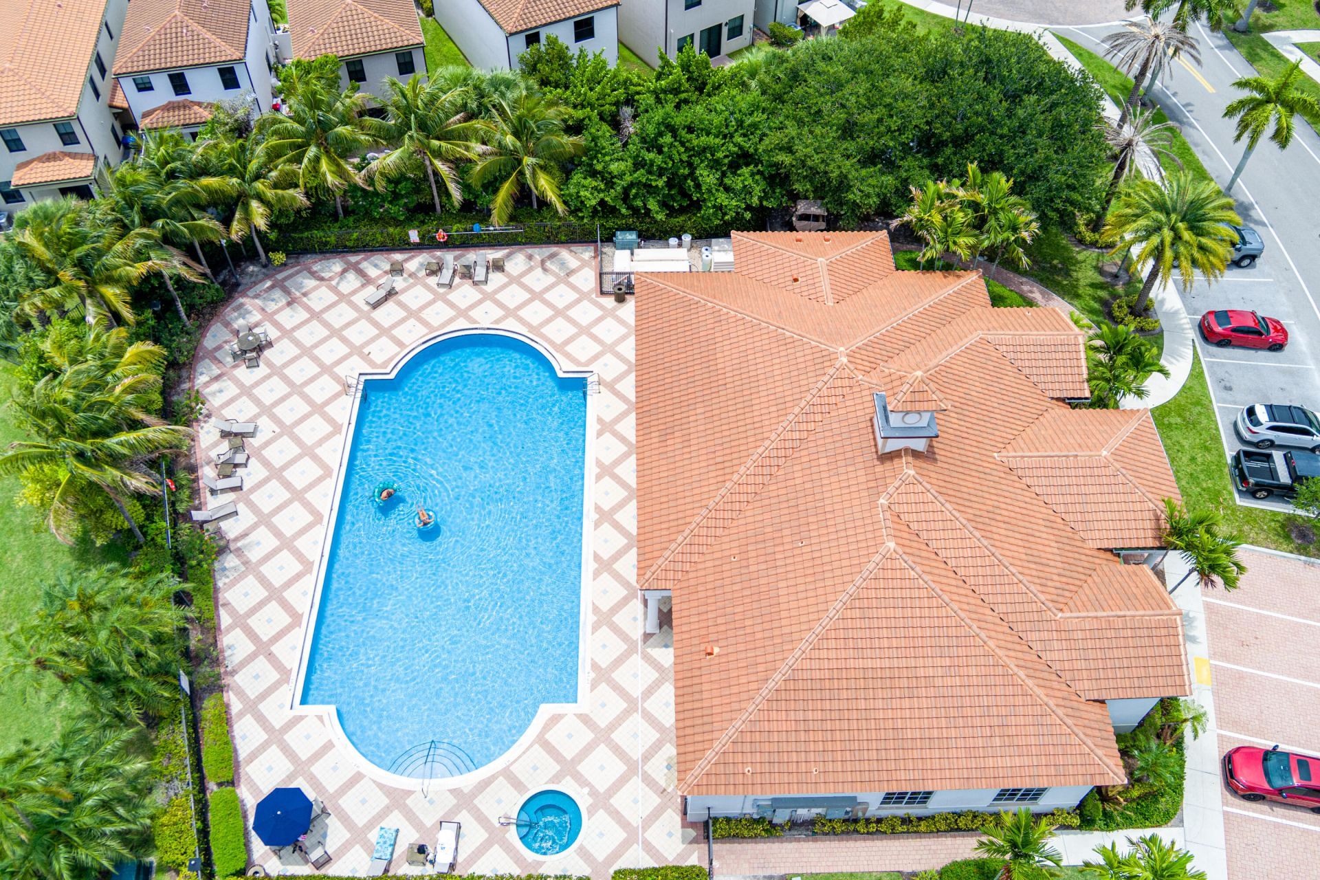 1009 Sweet Briar Lane, Riviera Beach, FL 33410 Photo