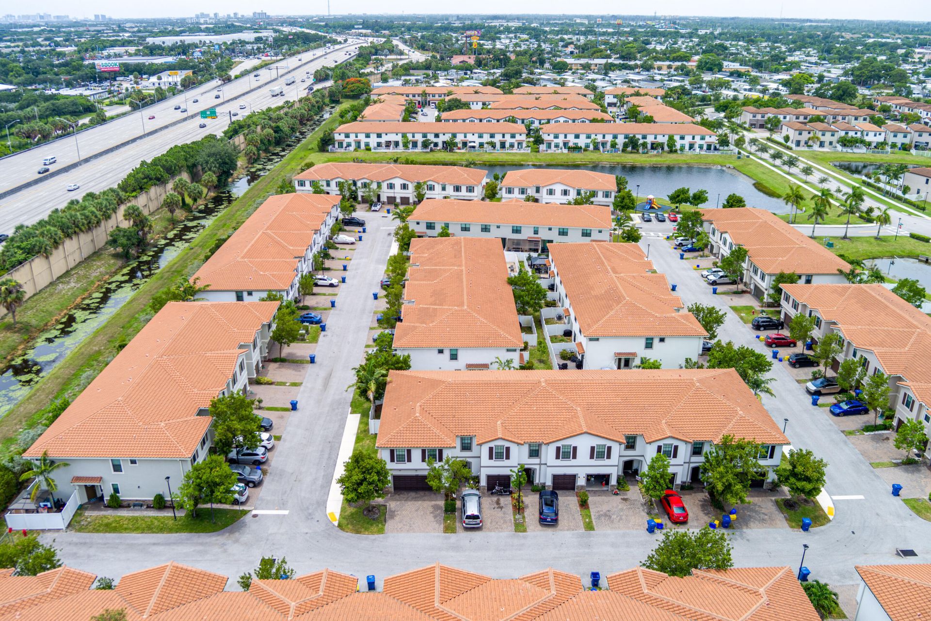 1009 Sweet Briar Lane, Riviera Beach, FL 33410 Photo