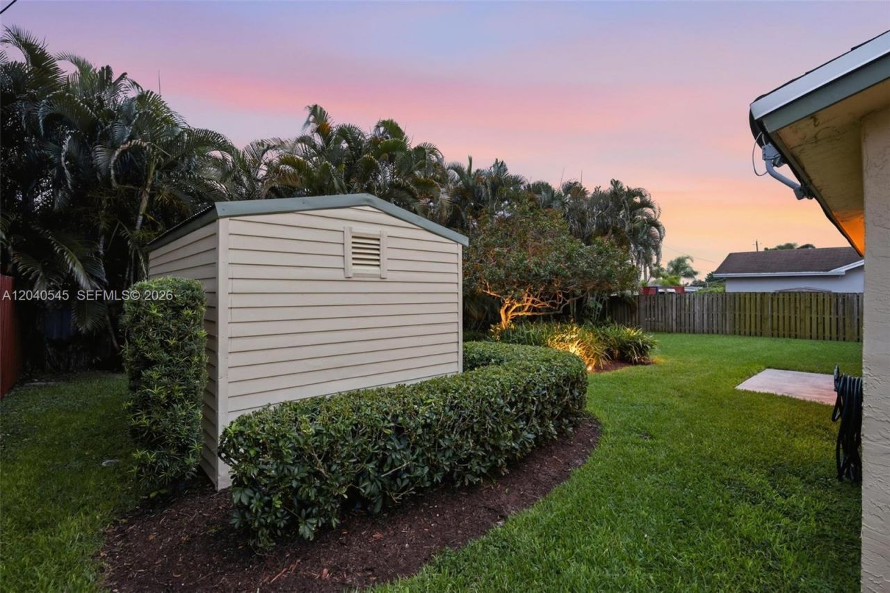 2760 NW 108th Ave, Sunrise, FL 33322 Photo