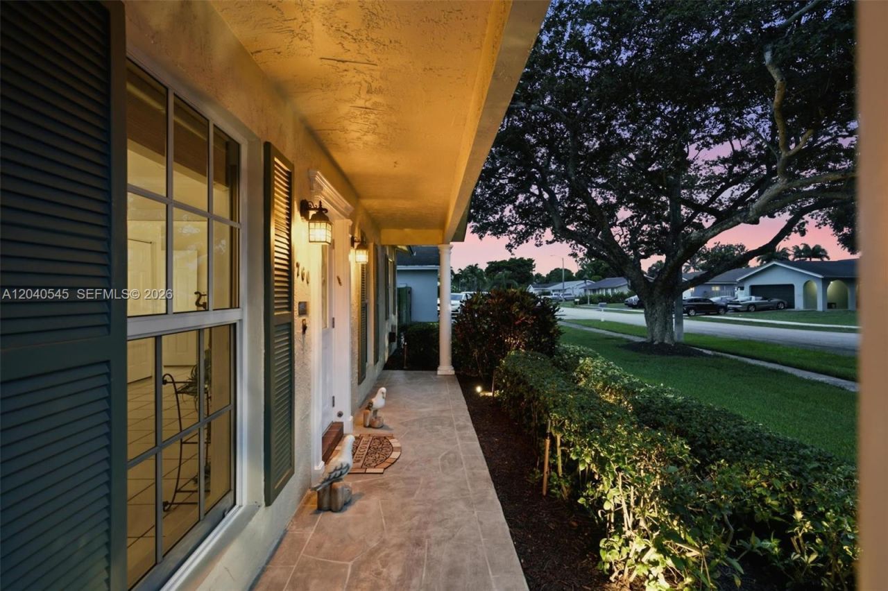 2760 NW 108th Ave, Sunrise, FL 33322 Photo