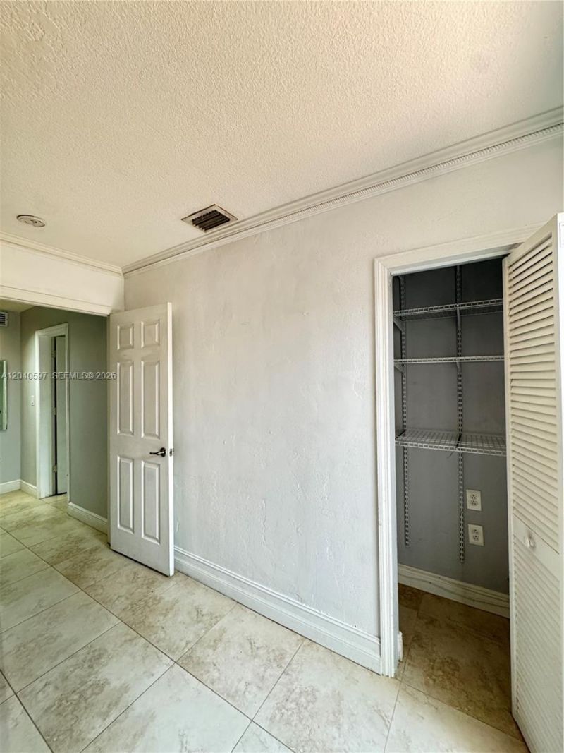 11340 SW 41st Ter , Miami, FL 33165 Photo