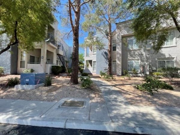2201 Ramsgate Drive, Unit 915, Henderson, NV 89074