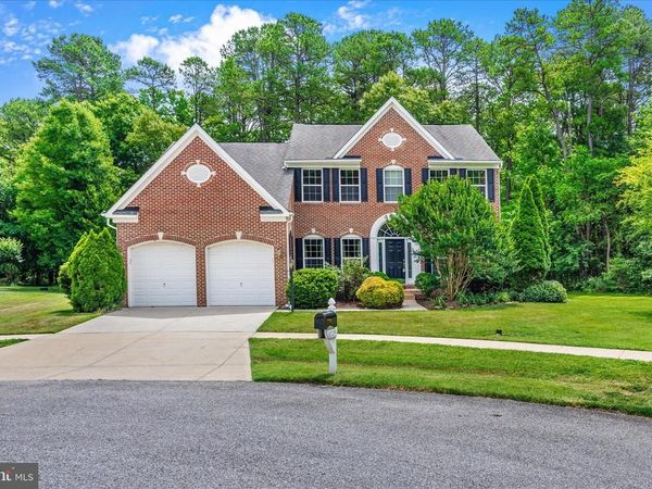 8225 ANGLERS EDGE COURT , GLEN BURNIE, MD 21060