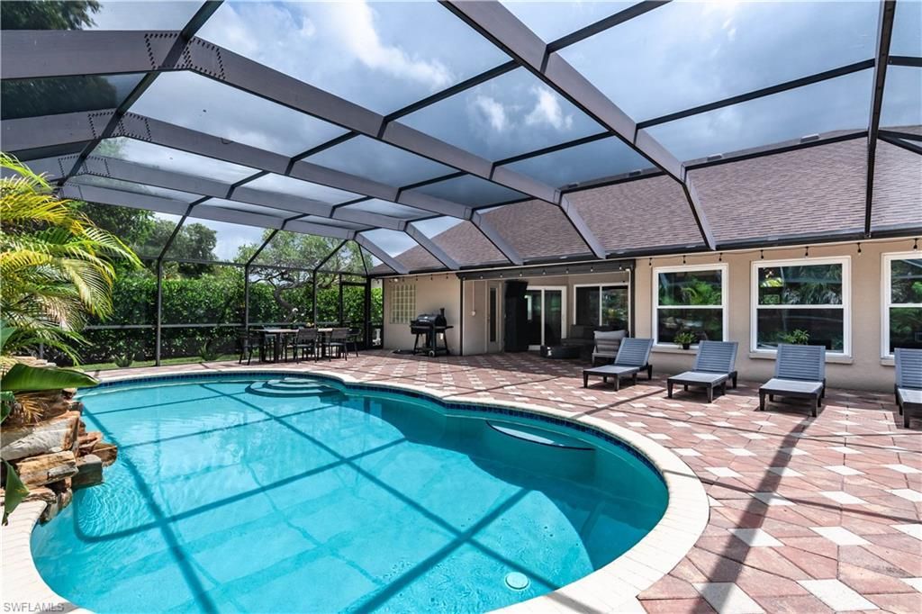 7653 Citrus Hill Ln, Naples, FL 34109 Photo