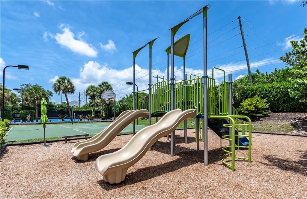 7653 Citrus Hill Ln, Naples, FL 34109 Photo