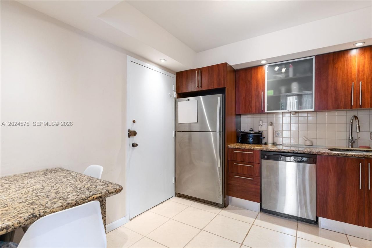 2030 S Ocean Dr, Unit 307, Hallandale Beach, FL 33009 Photo