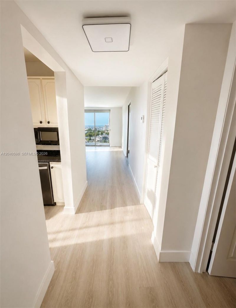 1893 S Ocean Dr, Unit 601, Hallandale Beach, FL 33009 Photo