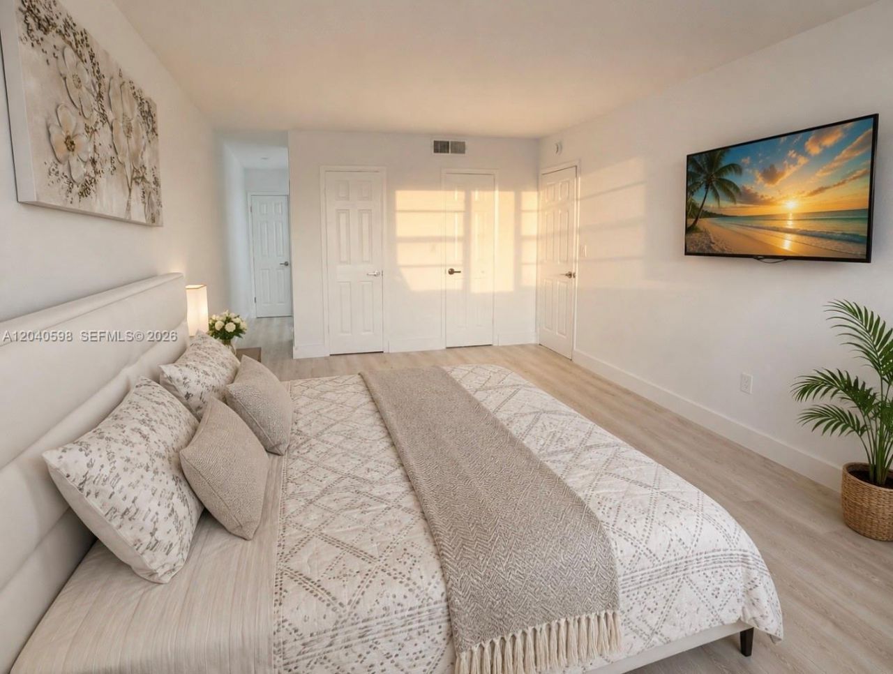 1893 S Ocean Dr, Unit 601, Hallandale Beach, FL 33009 Photo