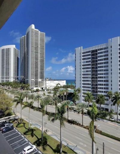 1893 S Ocean Dr, Unit 601, Hallandale Beach, FL 33009 Photo