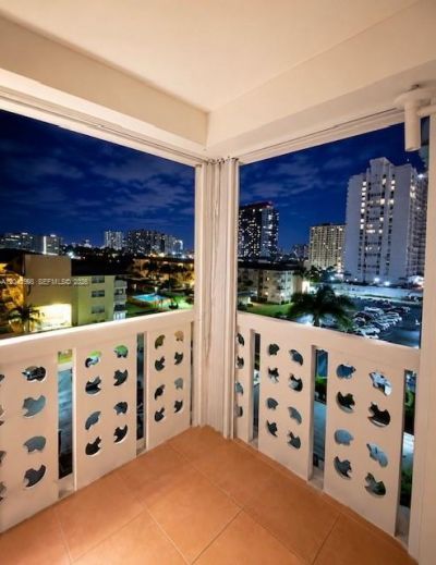 1893 S Ocean Dr, Unit 601, Hallandale Beach, FL 33009 Photo
