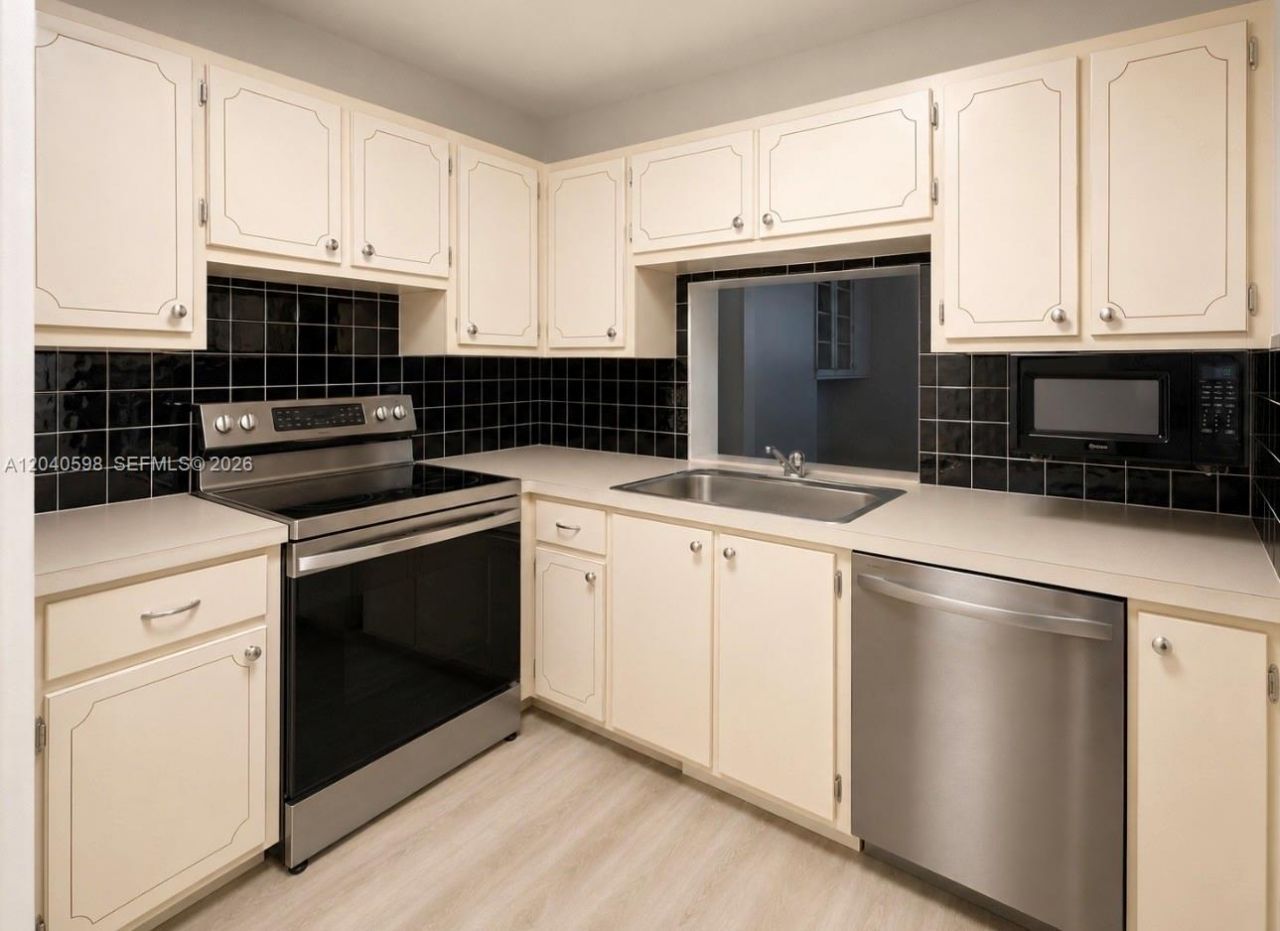 1893 S Ocean Dr, Unit 601, Hallandale Beach, FL 33009 Photo