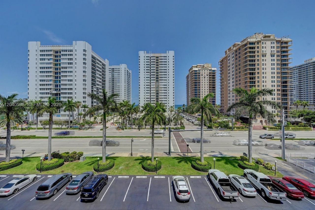 1893 S Ocean Dr, Unit 601, Hallandale Beach, FL 33009 Photo