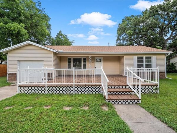 609 N Norma Drive , Lacy Lakeview, TX 76705