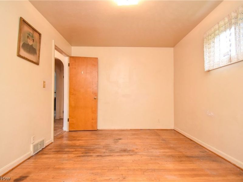 755 Lake Drive, Youngstown, OH 44511 Photo 11