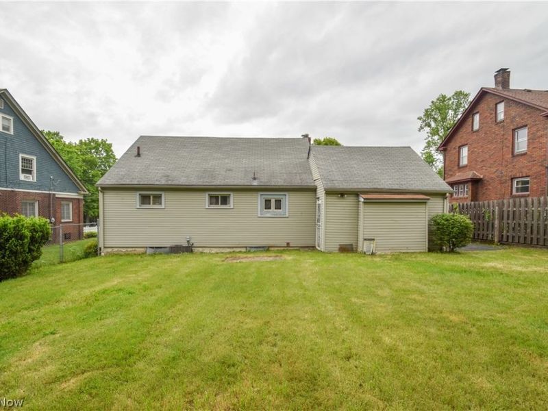 755 Lake Drive, Youngstown, OH 44511 Photo 45