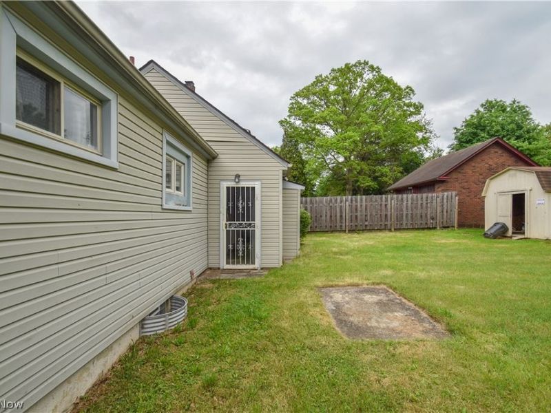 755 Lake Drive, Youngstown, OH 44511 Photo 49
