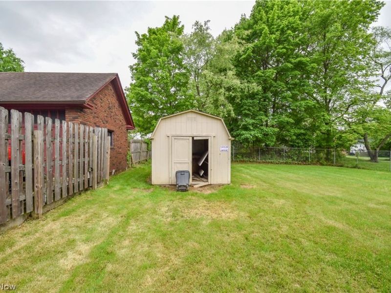 755 Lake Drive, Youngstown, OH 44511 Photo 50