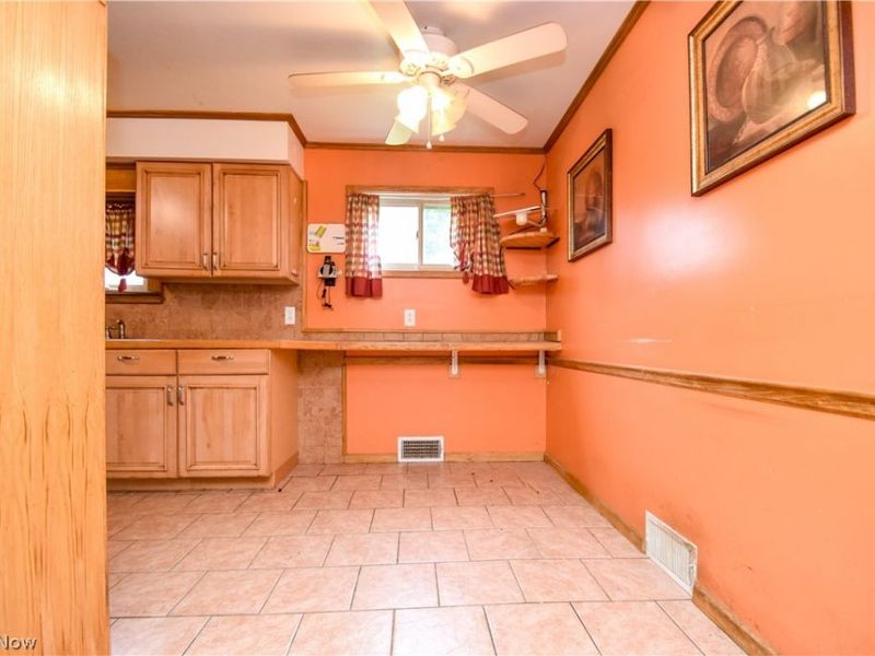755 Lake Drive, Youngstown, OH 44511 Photo 8