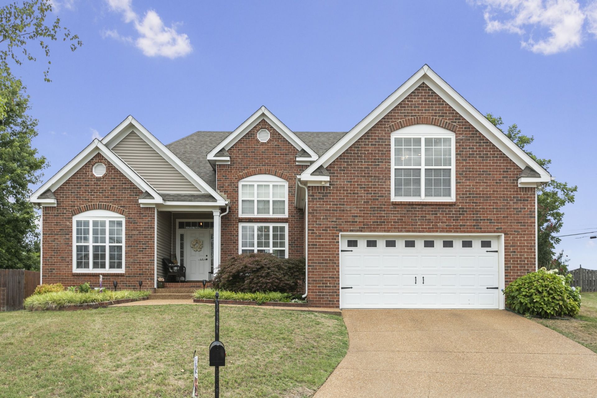 1024 Persimmon Dr , Spring Hill, TN 37174 Main Photo