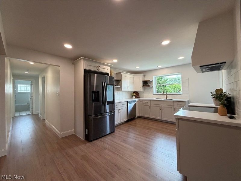 22420 Jo Ann Drive, West Lafayette, OH 43845 Photo 7