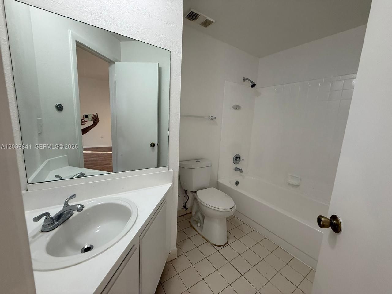 2550 SW 18th Ter, Unit 1807, Fort Lauderdale, FL 33315 Photo