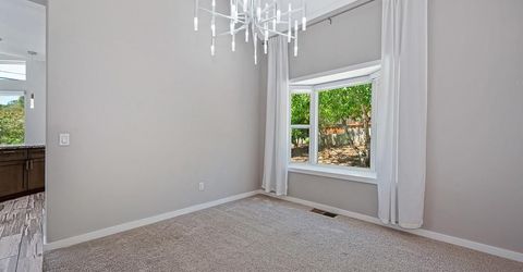 1050 Fox Run Ct, Auburn, CA 95603 Photo