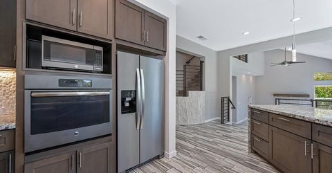 1050 Fox Run Ct, Auburn, CA 95603 Photo