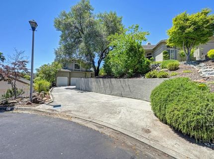 1050 Fox Run Ct, Auburn, CA 95603 Photo
