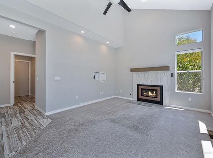 1050 Fox Run Ct, Auburn, CA 95603 Photo