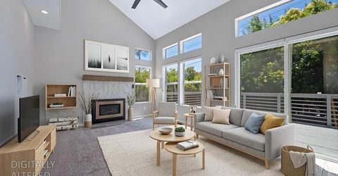 1050 Fox Run Ct, Auburn, CA 95603 Photo