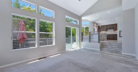 1050 Fox Run Ct, Auburn, CA 95603 Photo