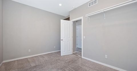 1050 Fox Run Ct, Auburn, CA 95603 Photo