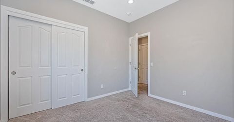 1050 Fox Run Ct, Auburn, CA 95603 Photo