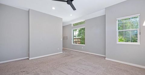1050 Fox Run Ct, Auburn, CA 95603 Photo
