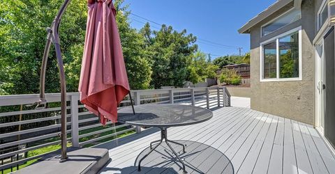 1050 Fox Run Ct, Auburn, CA 95603 Photo