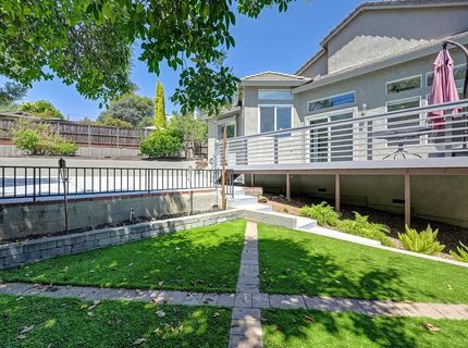 1050 Fox Run Ct, Auburn, CA 95603 Photo