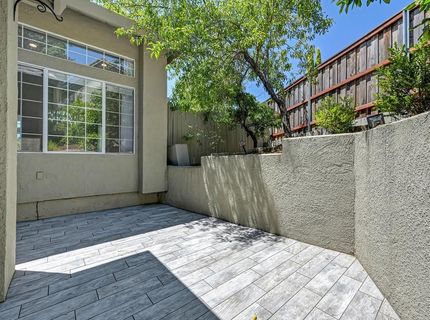 1050 Fox Run Ct, Auburn, CA 95603 Photo