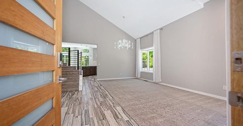 1050 Fox Run Ct, Auburn, CA 95603 Photo