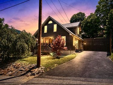 214 Spruce Street, Pineville, KY 40977