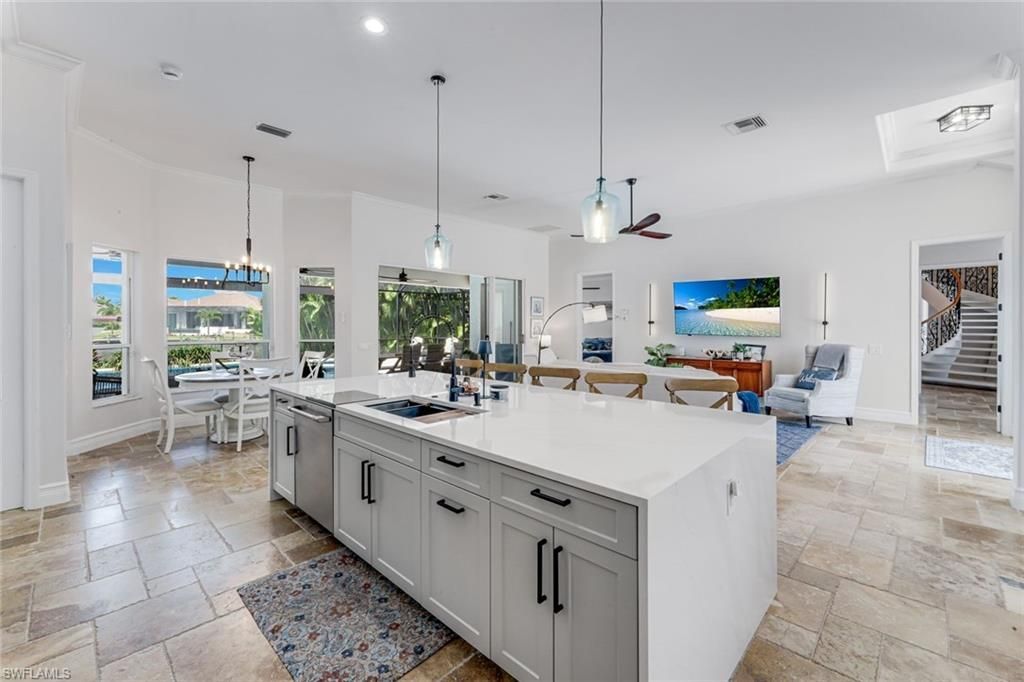 2819 El Dorado Pkwy W, Cape Coral, FL 33914 Photo