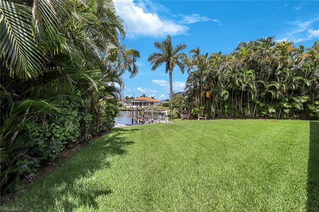 2819 El Dorado Pkwy W, Cape Coral, FL 33914 Photo