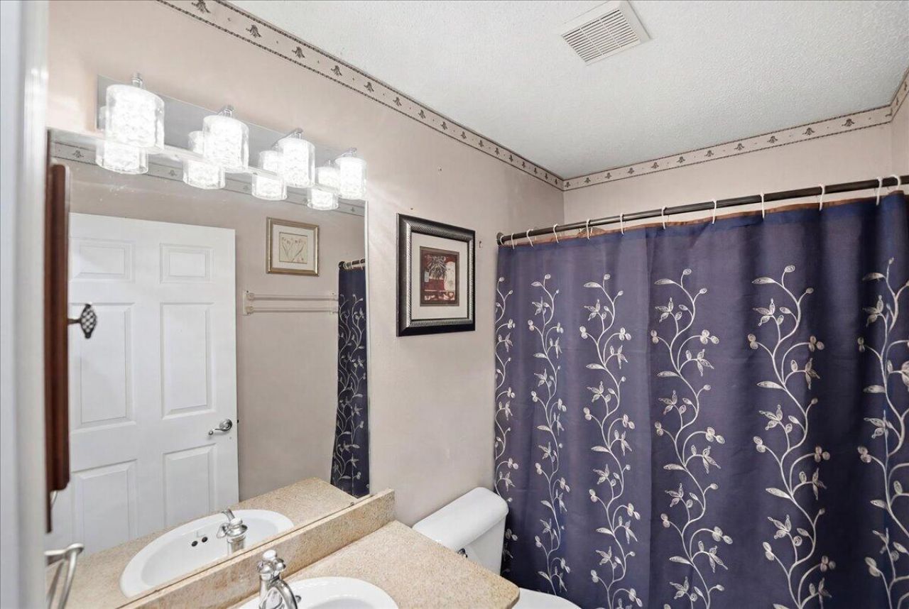 2418 SW Bayshore Boulevard, Port Saint Lucie, FL 34984 Photo