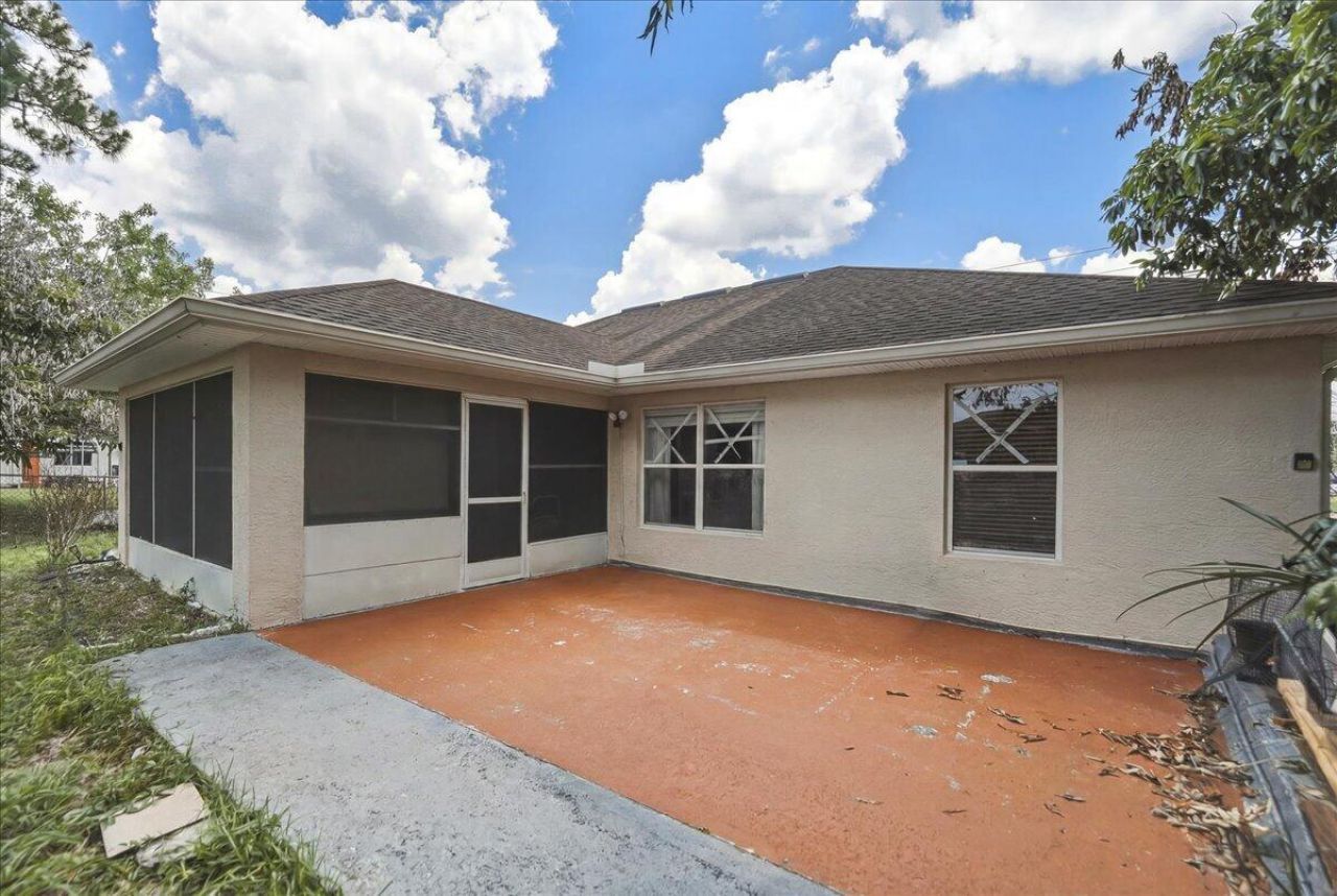 2418 SW Bayshore Boulevard, Port Saint Lucie, FL 34984 Photo
